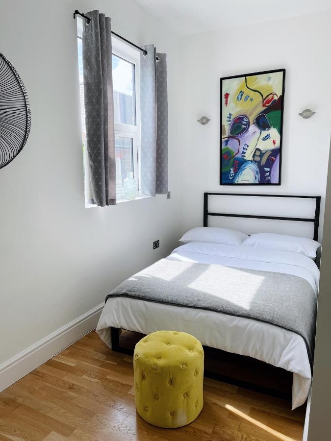 Luxuriously Flat In Streatham Leilighet London Eksteriør bilde